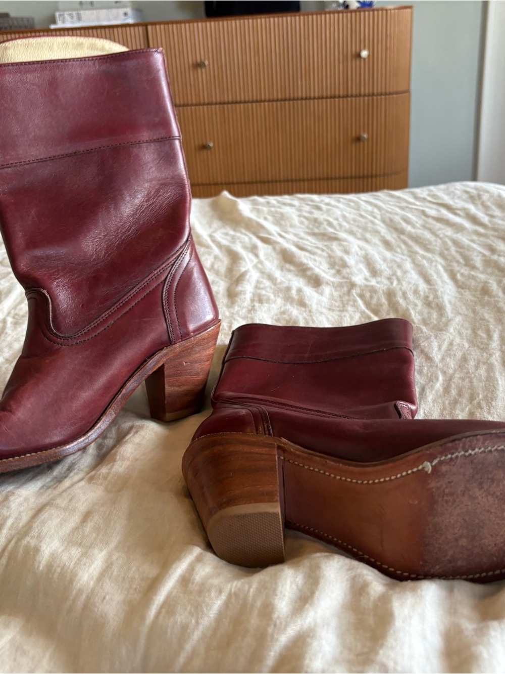 Frye Burgundy Leather Western Boots 7.5 Narrow